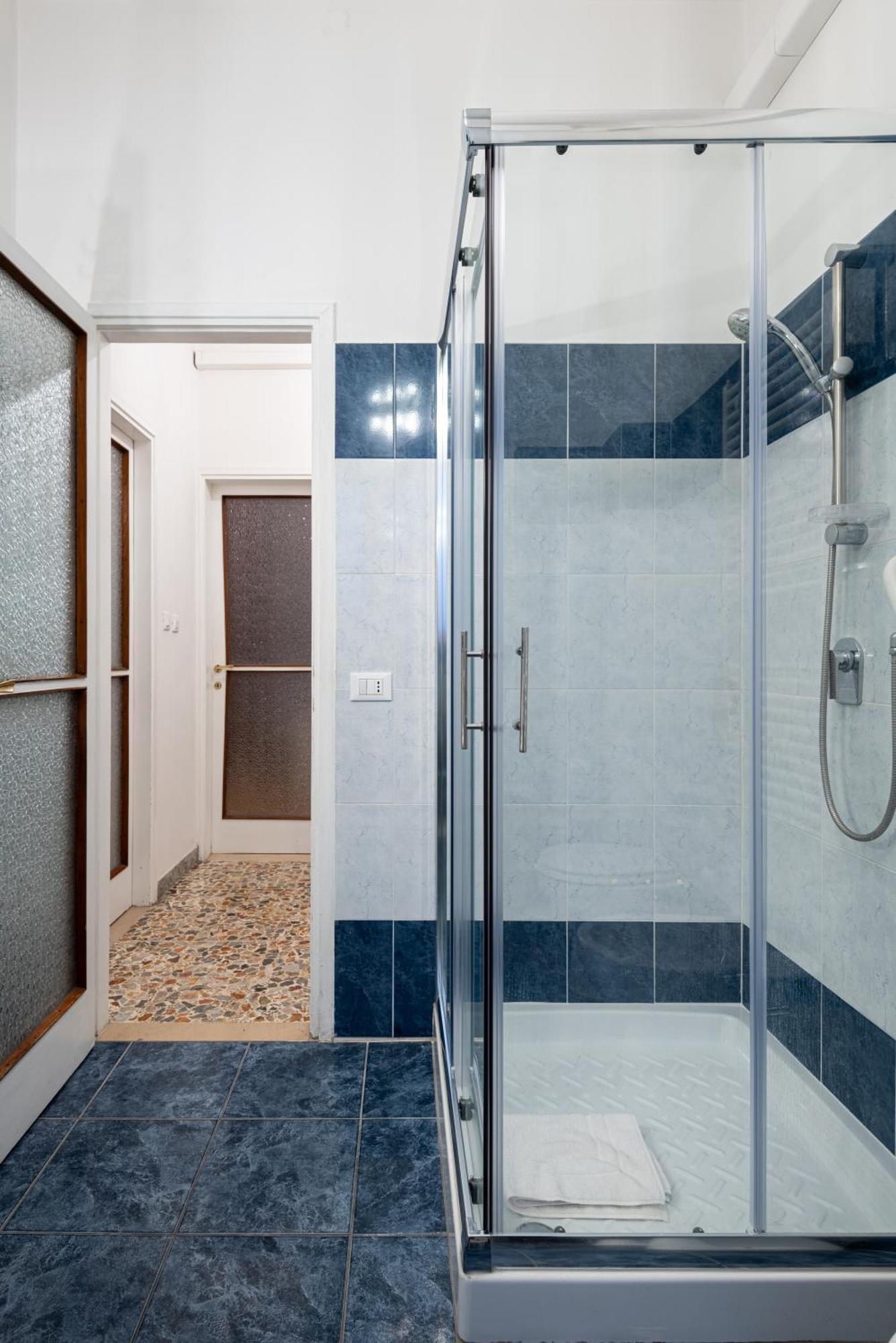 Comfortable Apartment 10 Minutes From City Center Firenze Esterno foto